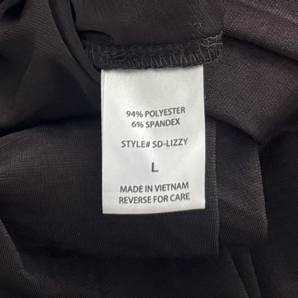 NEW Dear Scarlett Flattering Black 3/4 sleeve Lightweight Breathable Top L - Picture 8 of 10